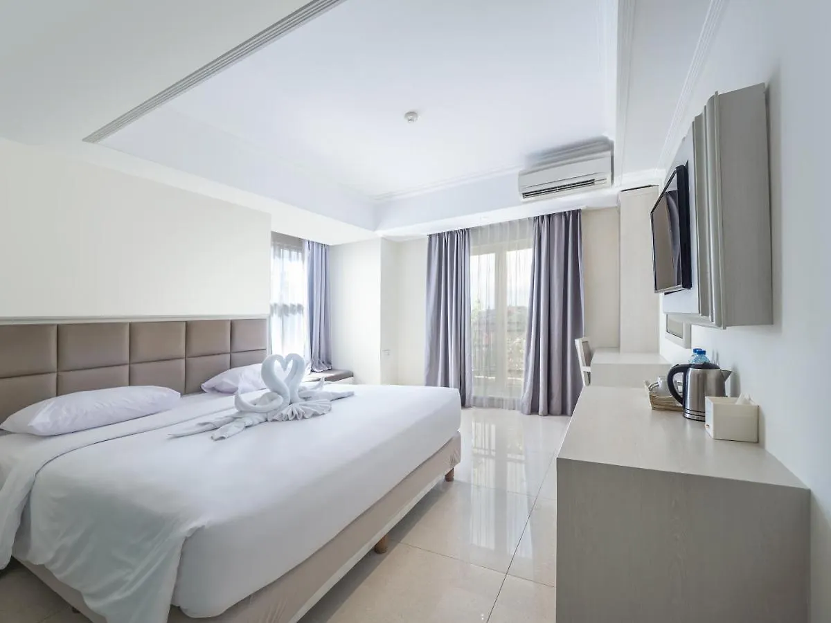 Alron Hotel Kuta Kuta Lombok