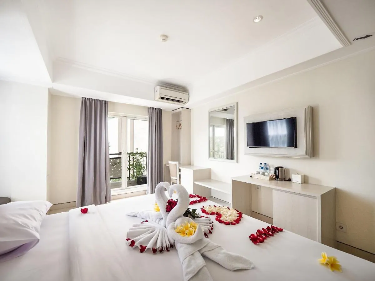 Alron Hotel Kuta Kuta  4*, Kuta (Bali) Indonesia