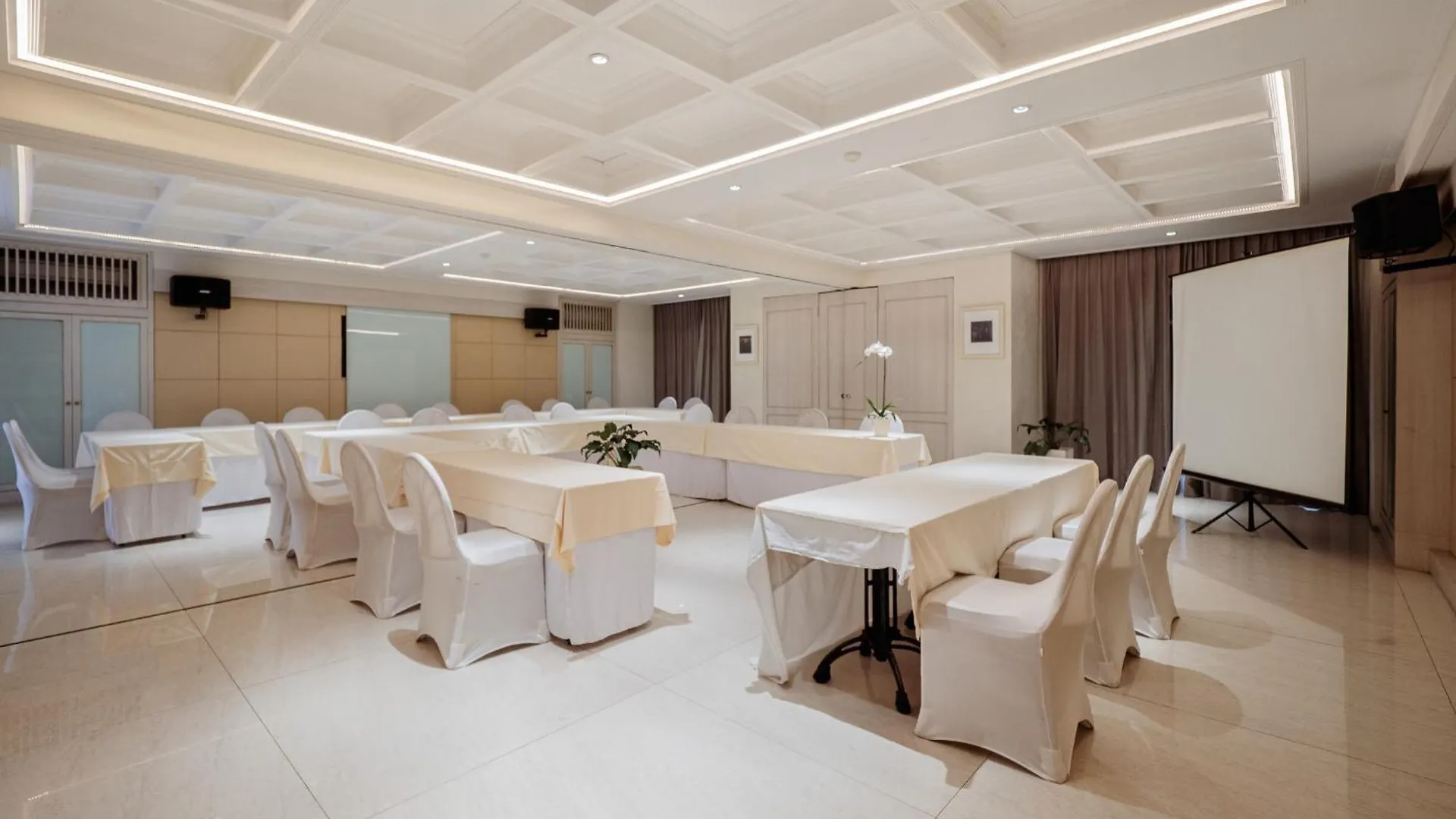 ****  Alron Hotel Kuta Kuta  Indonesia