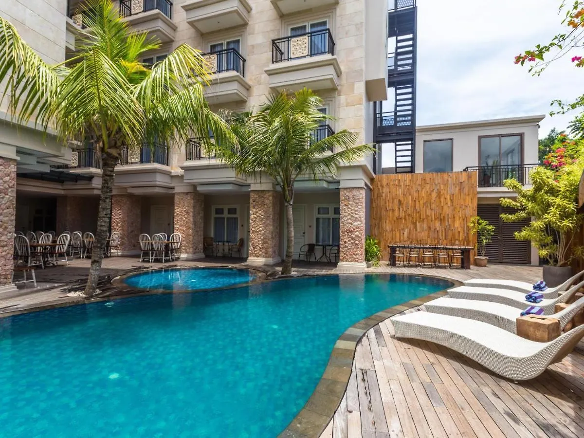 Alron Hotel Kuta Kuta